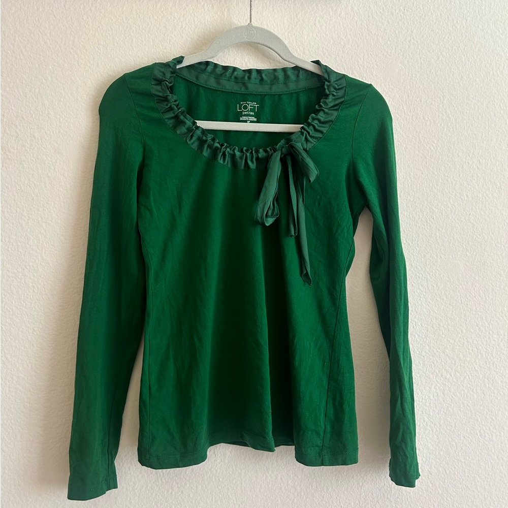 LOFT Petites Green Long Sleeve